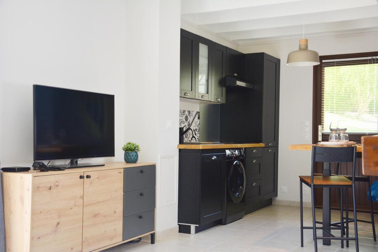 Cottage With Large Garden 15 Minutes Walk From The Beach 빌레쉬르메르 외부 사진
